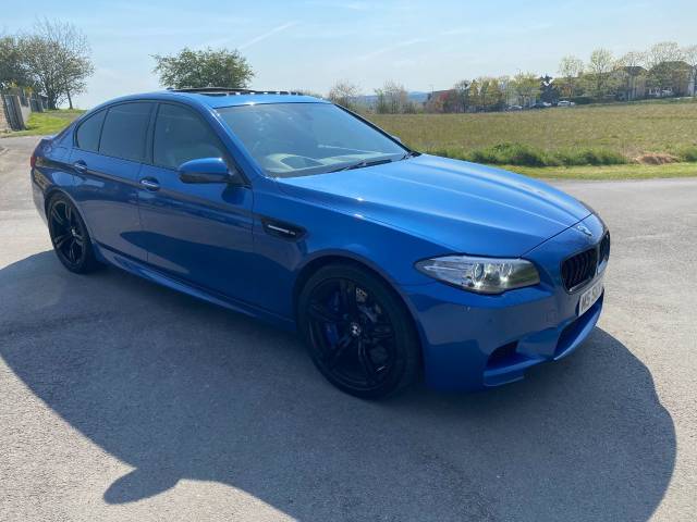 2015 BMW M5 4.4 M5 4dr DCT