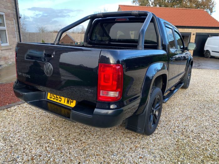 Volkswagen Amarok D/Cab Pick Up Atacama 2.0 BiTDI 180 BMT 4MTN Auto Pick Up Diesel Black