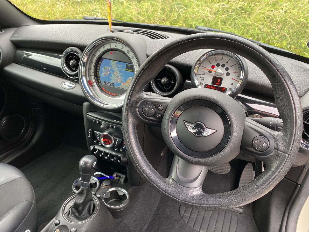 MINI COOPER 3DR AUTO 2013 13 8,450 SOLD GEARBOX AUTOMATIC BODYSTYLE COUPE FUEL TYPE...