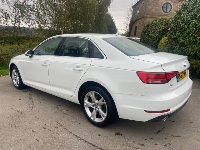 2017 Audi A4 1.4T FSI Sport 4dr